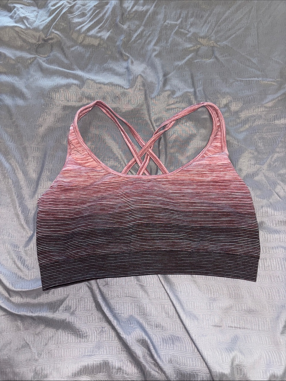 Velocity Ombre Strappy Sports Bra in Pink and Burgundy